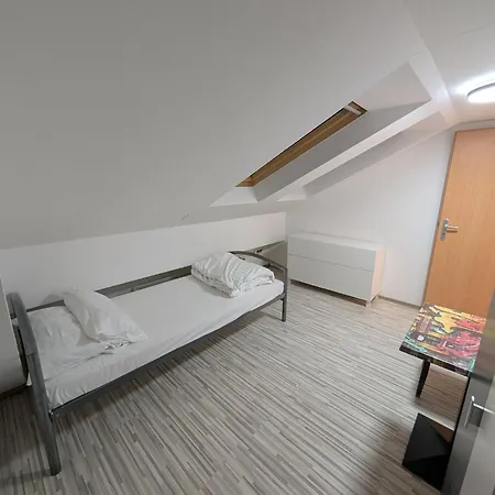Mainrooms * Kelsterbach