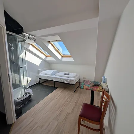 Homestay Mainrooms